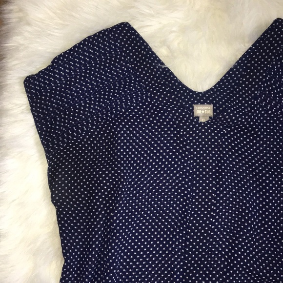 Ladies Converse blouse - Picture 2 of 4